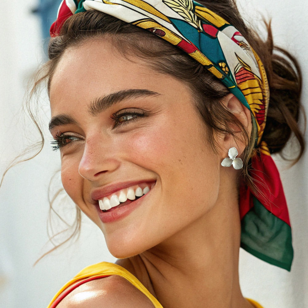 Pendientes Flores de Hortensia PLATA tuerca