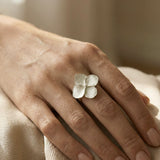 Anillo Flor de Hortensia PLATA regulable