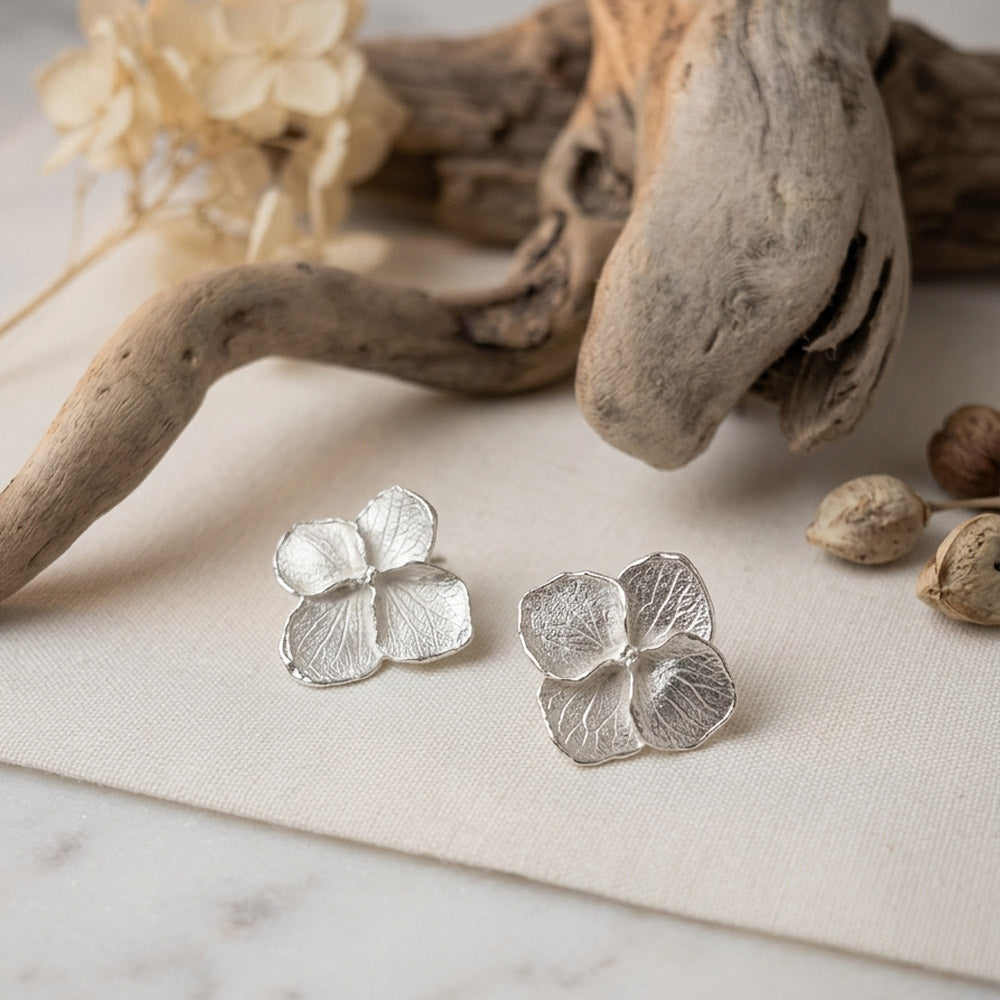 Pendientes Flores de Hortensia PLATA tuerca