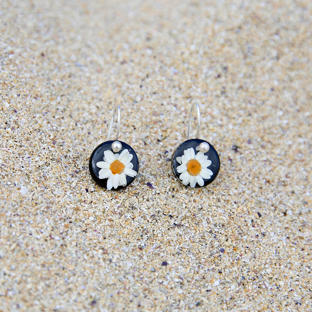 Pendientes margaritas de gancho