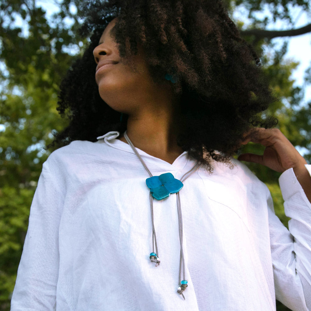 Adjustable Green Leaf Pendant