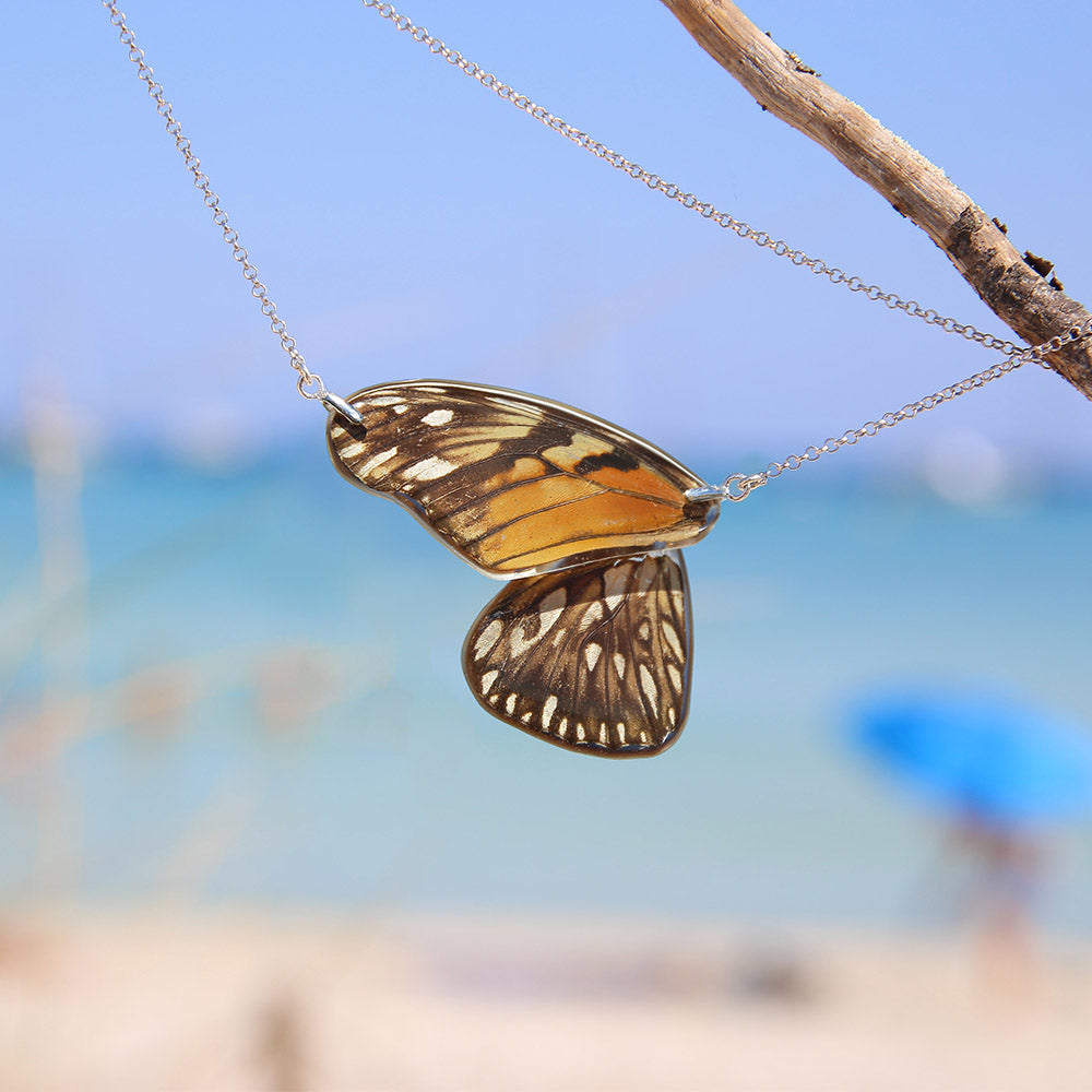 Gargantilla Mariposa Dione Juno