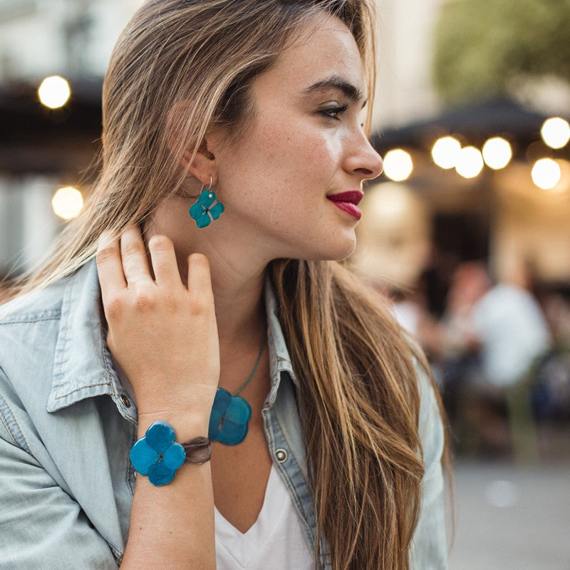 Hydrangea bracelet 1 flower