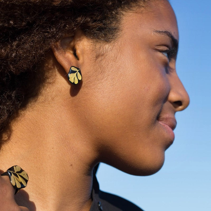 Pendientes hojas de Ruda de tuerca