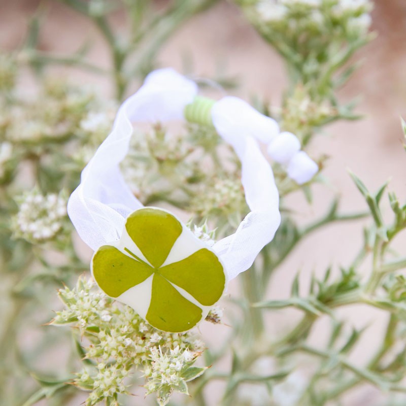 4-leaf clover bracelet