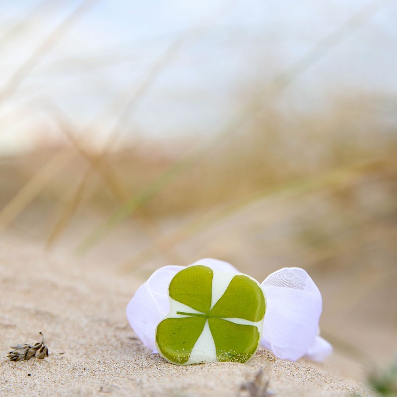 4-leaf clover bracelet