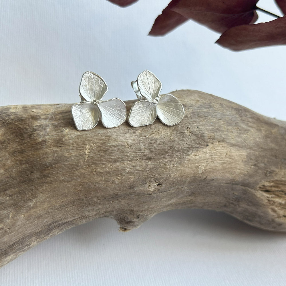 Pendientes Flores de Hortensia PLATA  tuerca