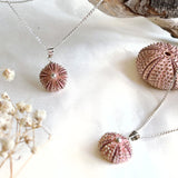 Colgante Erizo Rosa Natural Pequeño