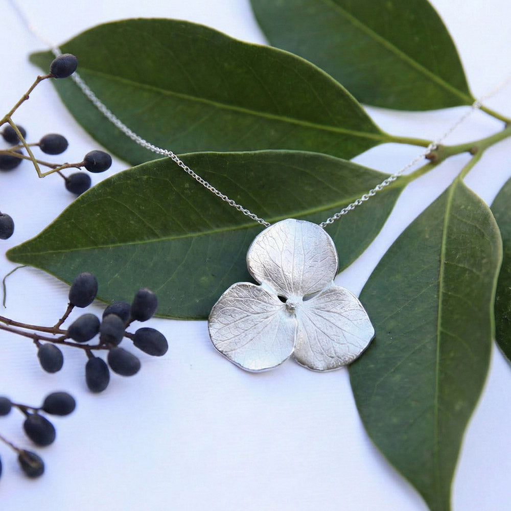 Hydrangea Flower Pendant SILVER MEDIUM