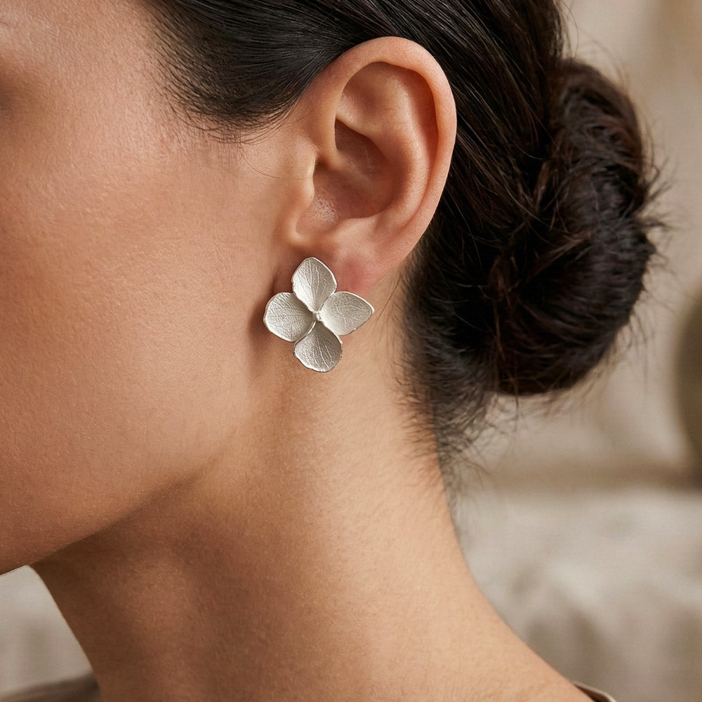 Pendientes Flores de Hortensia PLATA  tuerca