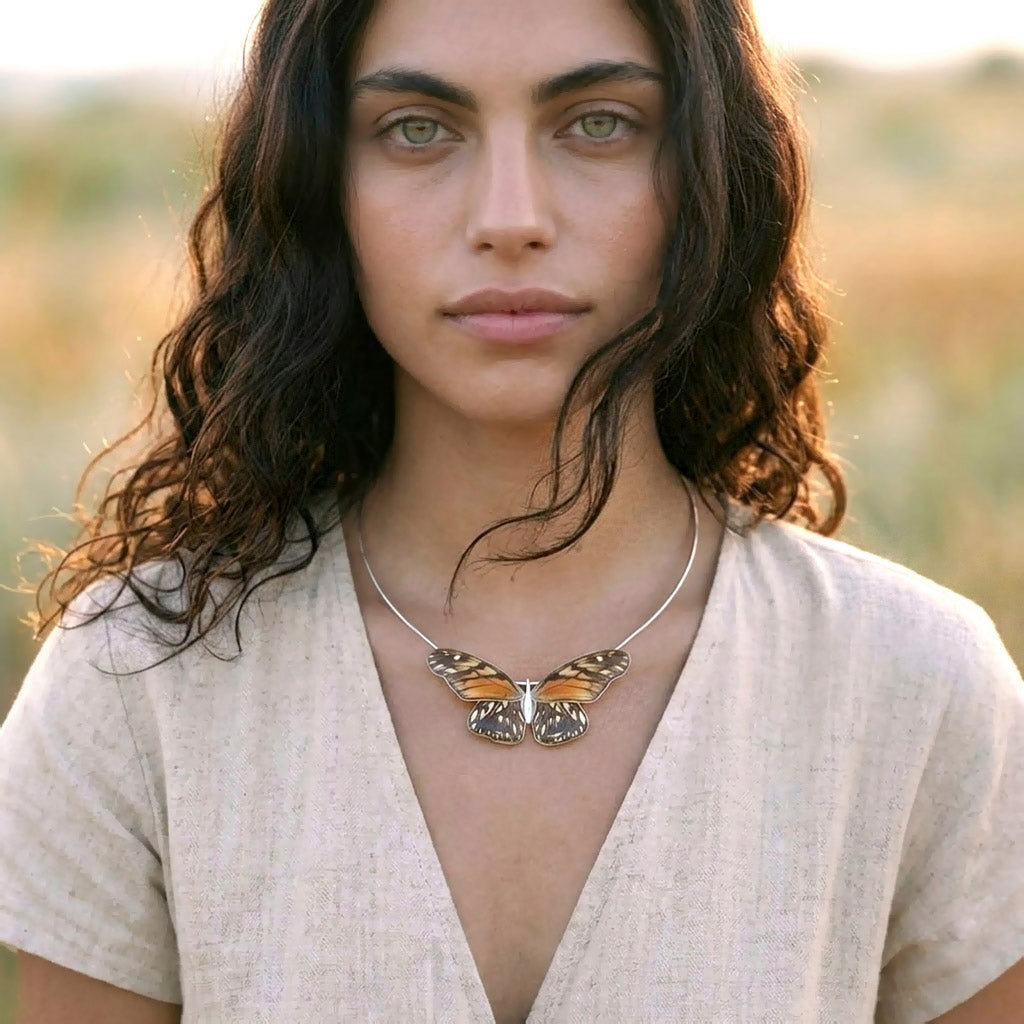 Full Dione Juno Butterfly Choker 4 Wings