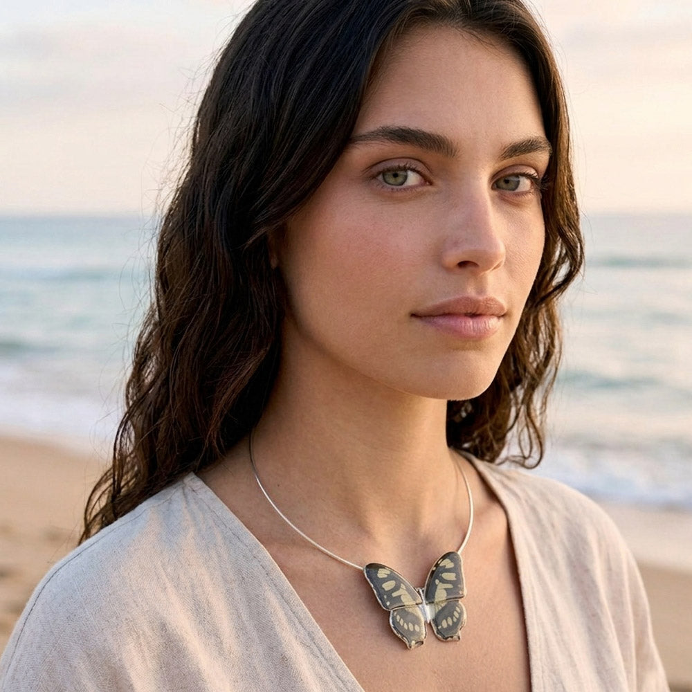 Whole Siproeta Stelenes Butterfly Choker 4 wings