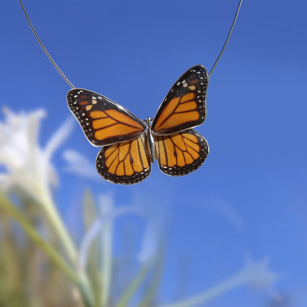Whole Monarch Butterfly Choker 4 wings