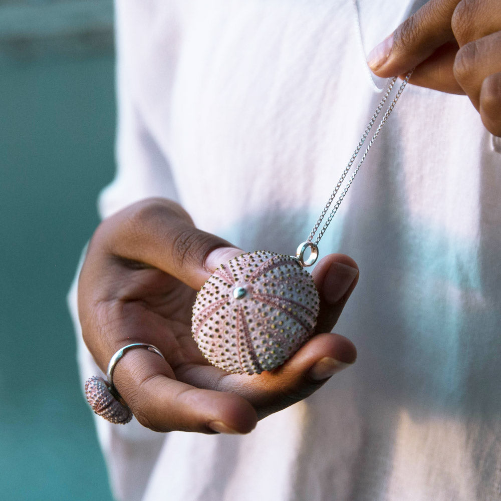 Colgante Erizo Rosa Natural Grande