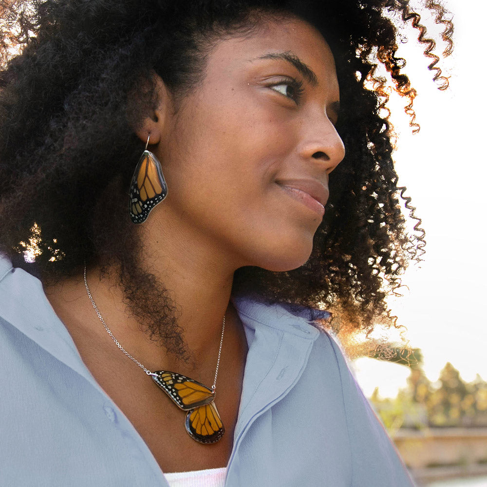 Pendientes de Mariposa Monarca ala superior