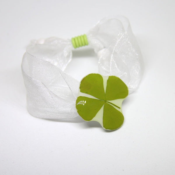 4-leaf clover bracelet